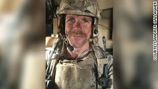 Military officials say White House won&#39;t intervene in review of Navy SEAL who posed with dead body